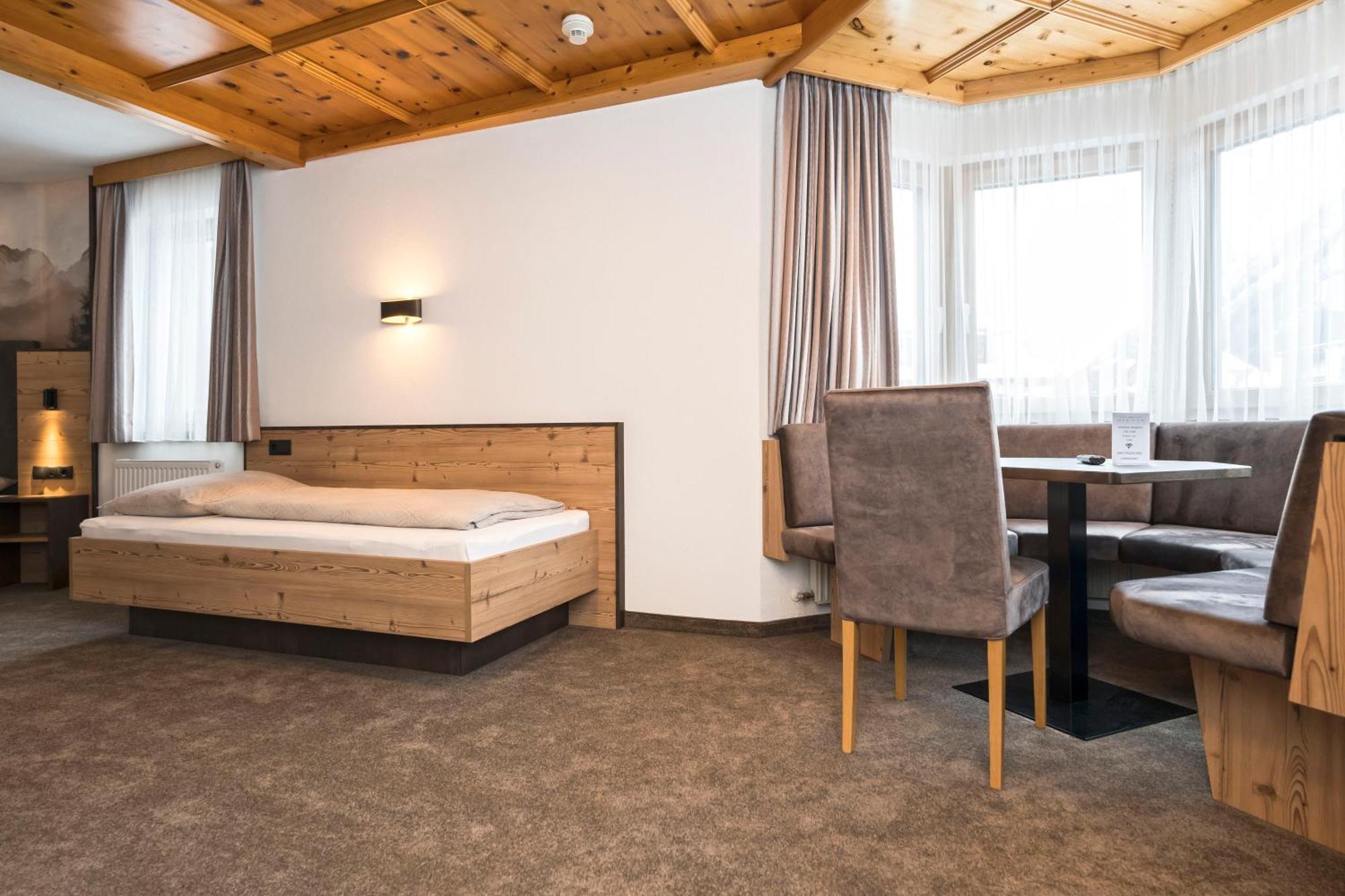 Frühstückspension Garni Pfeifer Ischgl